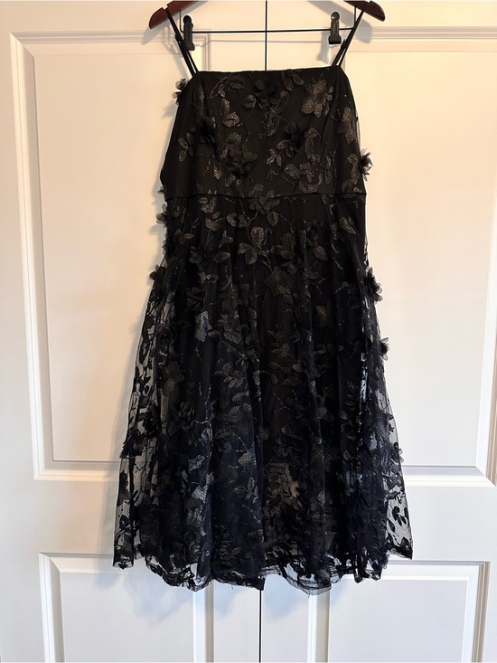 le chateau Dresses & Skirts - Black Floral Lace A-Line Cocktail Dress